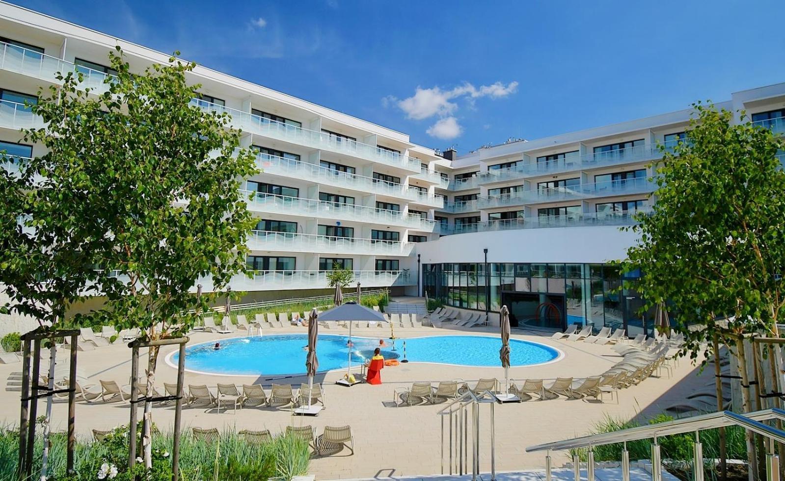 Lux Ii , - Aqua Polanki , Baseny , Sauny , Silownia Kołobrzeg
